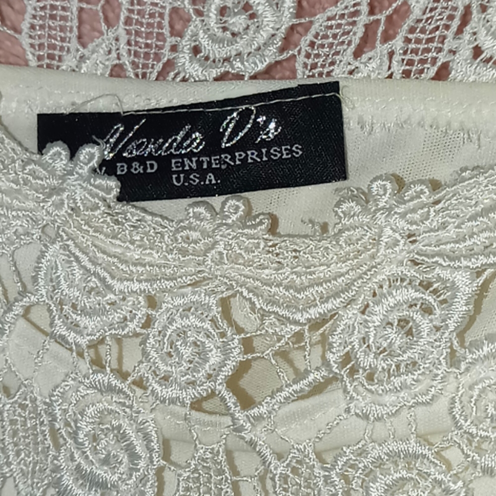 Vintage lace flowers shirt